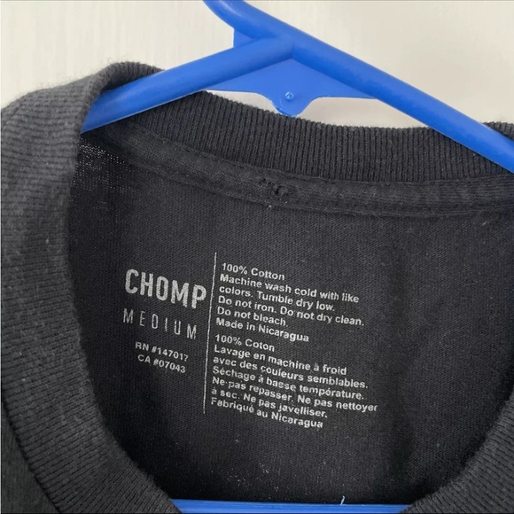 CHOMP Skull Graphic Mens Tee Shirt Crewneck Size Medium Black - Picture 2 of 3